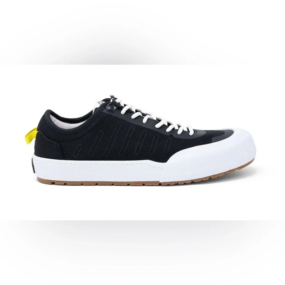Landed footwear The Overlook‎ 1.0